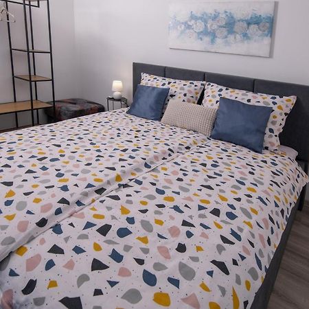 Apartman Point Pula Ngoại thất bức ảnh