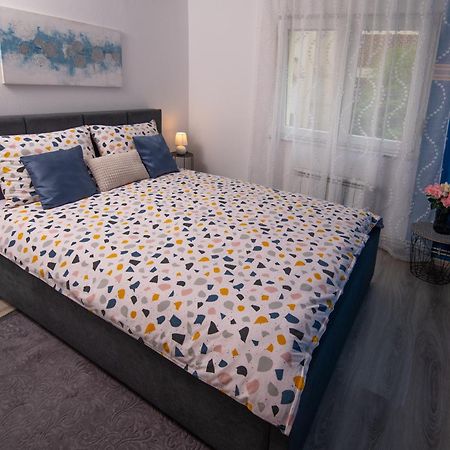 Apartman Point Pula Ngoại thất bức ảnh